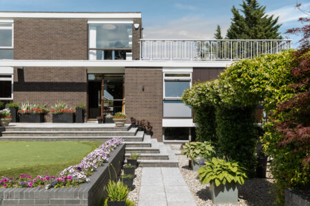 One couple on the pleasure of perfectly restoring their mid-century home in Essex